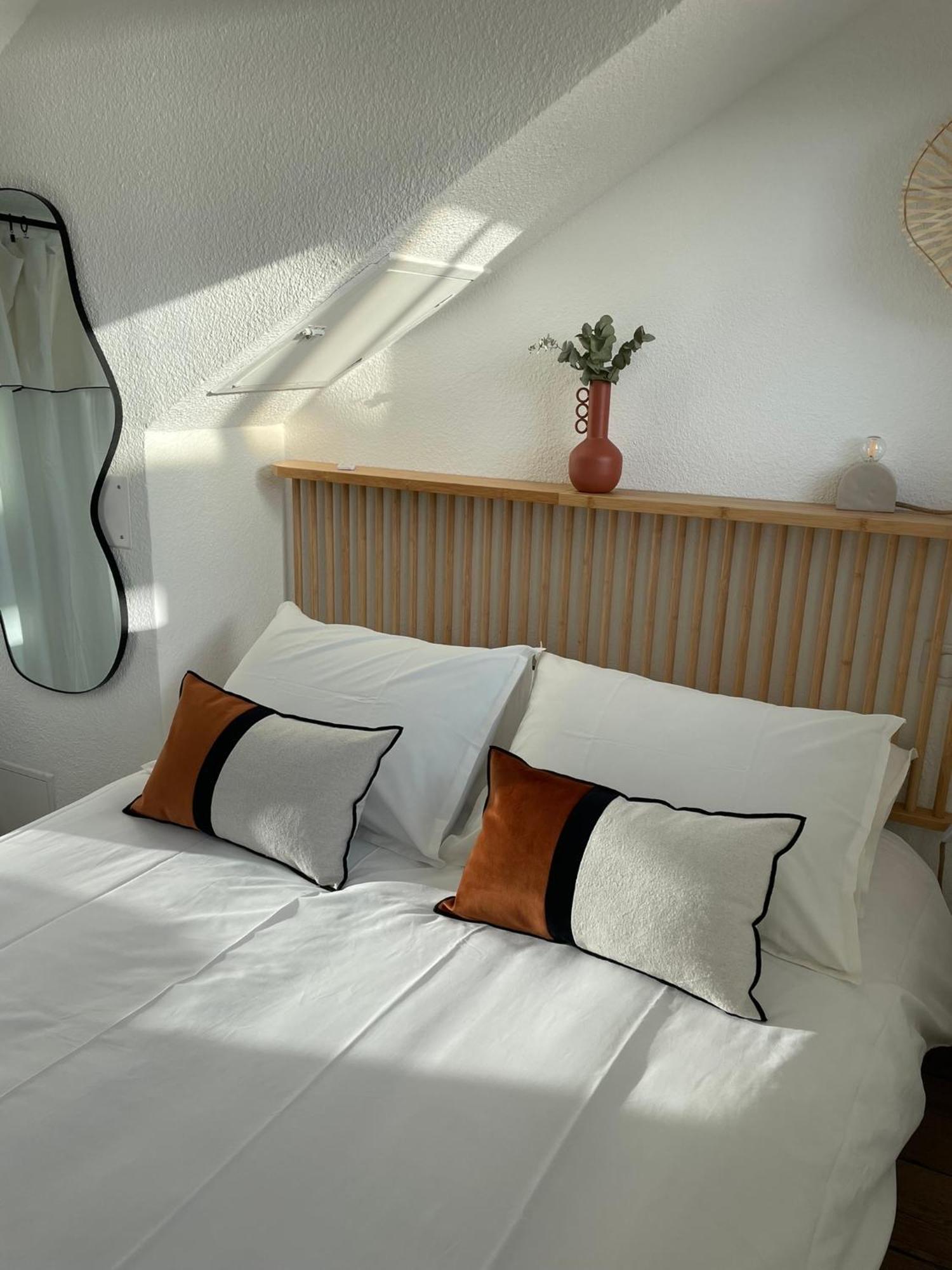 Duplex En Bord De Avec Piscine Et Parking Appartement Cannes